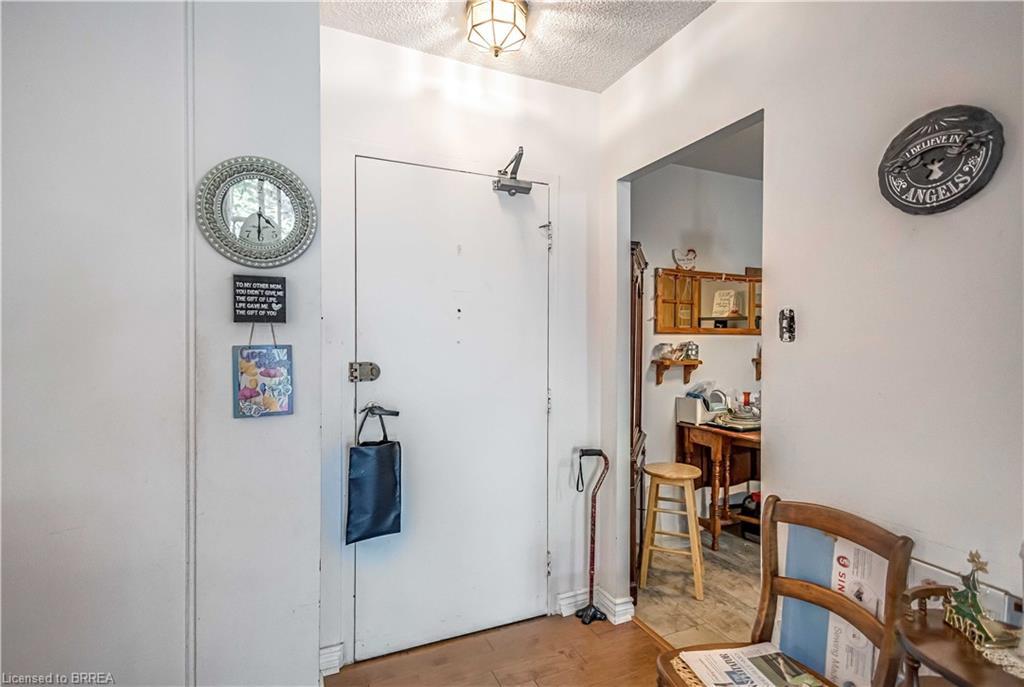 507-1964 Main Street W, Hamilton, ON - Indoor Photo Showing Other Room