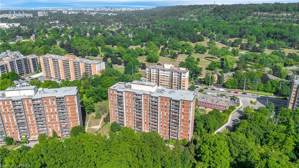 507-1964 Main Street W, Hamilton, ON - Outdoor With View