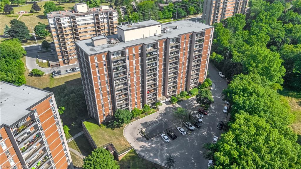 507-1964 Main Street W, Hamilton, ON - Outdoor