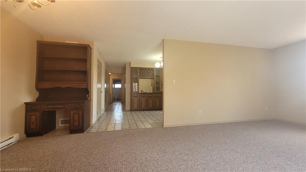 325 Fairview Drive, Brantford, ON