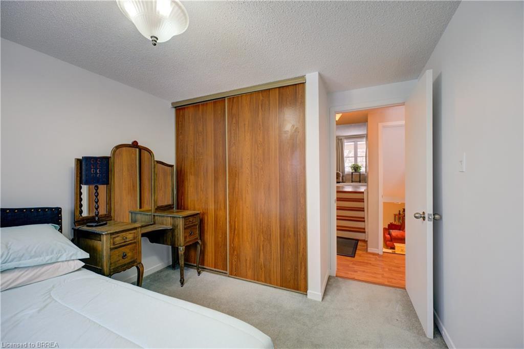 9 Max Webster Road, Brantford, ON - Indoor Photo Showing Bedroom