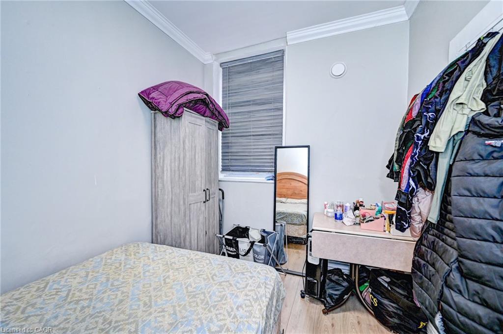 15 Ainslie Street N, Cambridge, ON