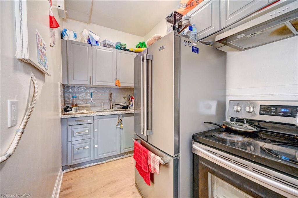 15 Ainslie Street N, Cambridge, ON