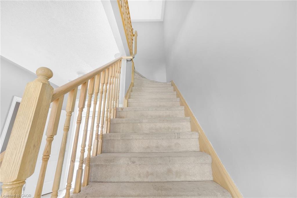 21 Kayak Heights, Brampton, ON - Indoor Photo Showing Other Room