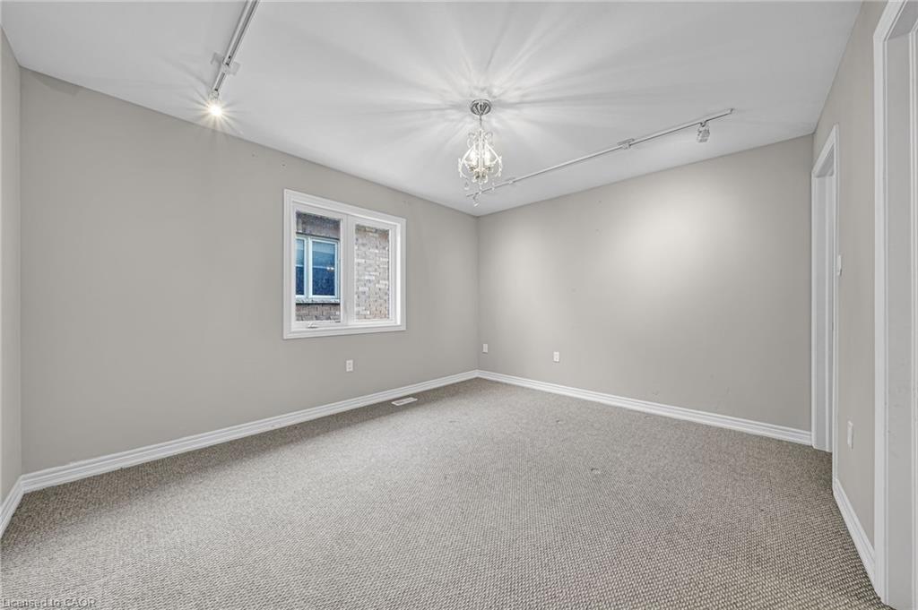 21 Scotia Road, Georgina, ON - Indoor Photo Showing Other Room