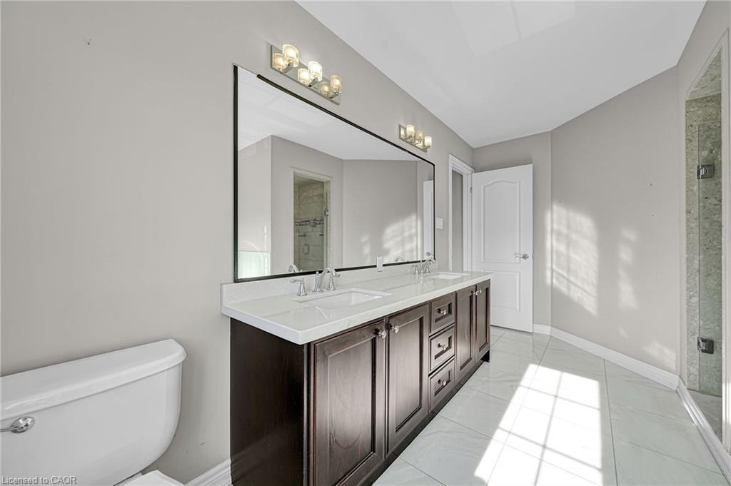 21 Scotia Road, Georgina, ON - Indoor Photo Showing Bathroom