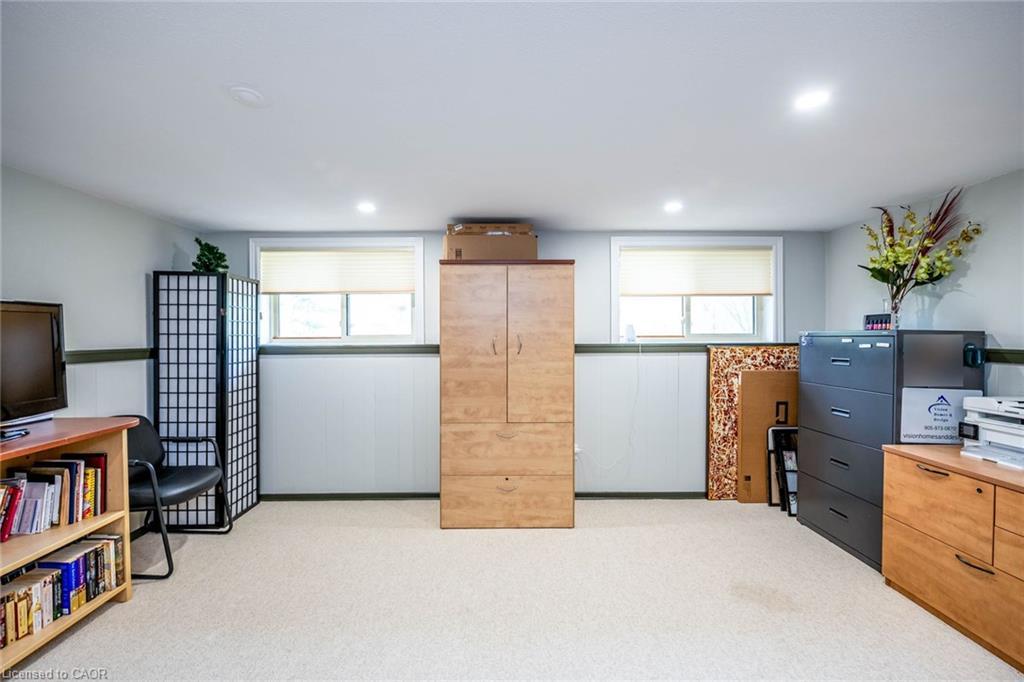 122 Forest Hill Road, Grimsby, ON - Indoor