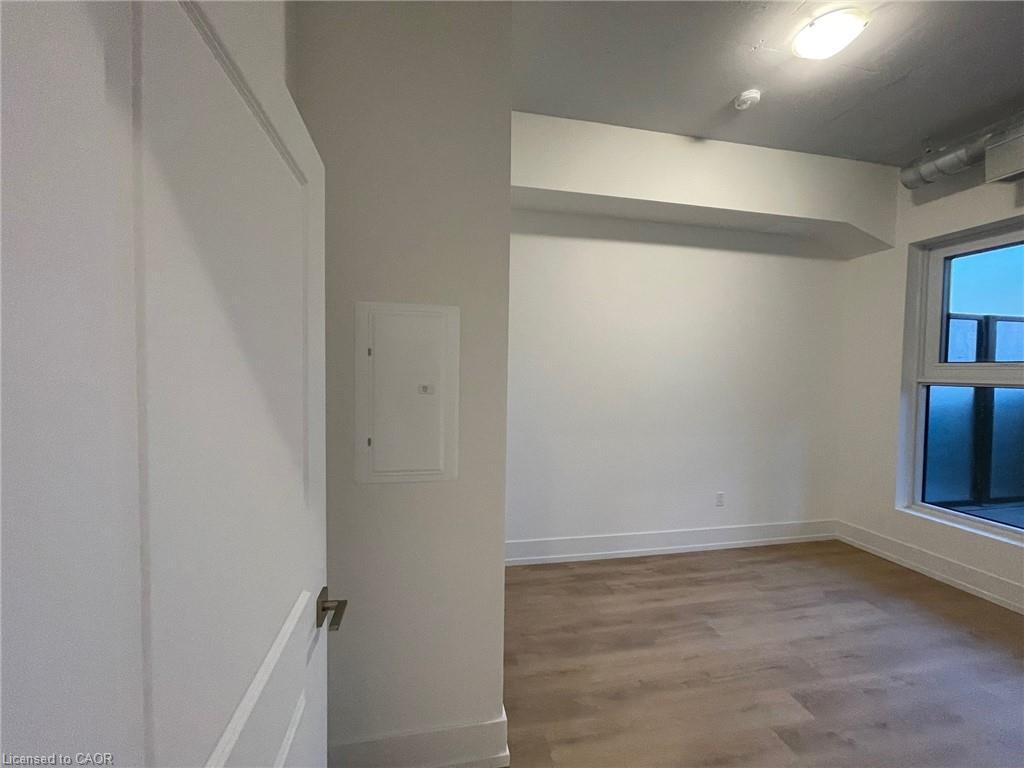 206-206 King Street W, Hamilton, ON - Indoor Photo Showing Other Room