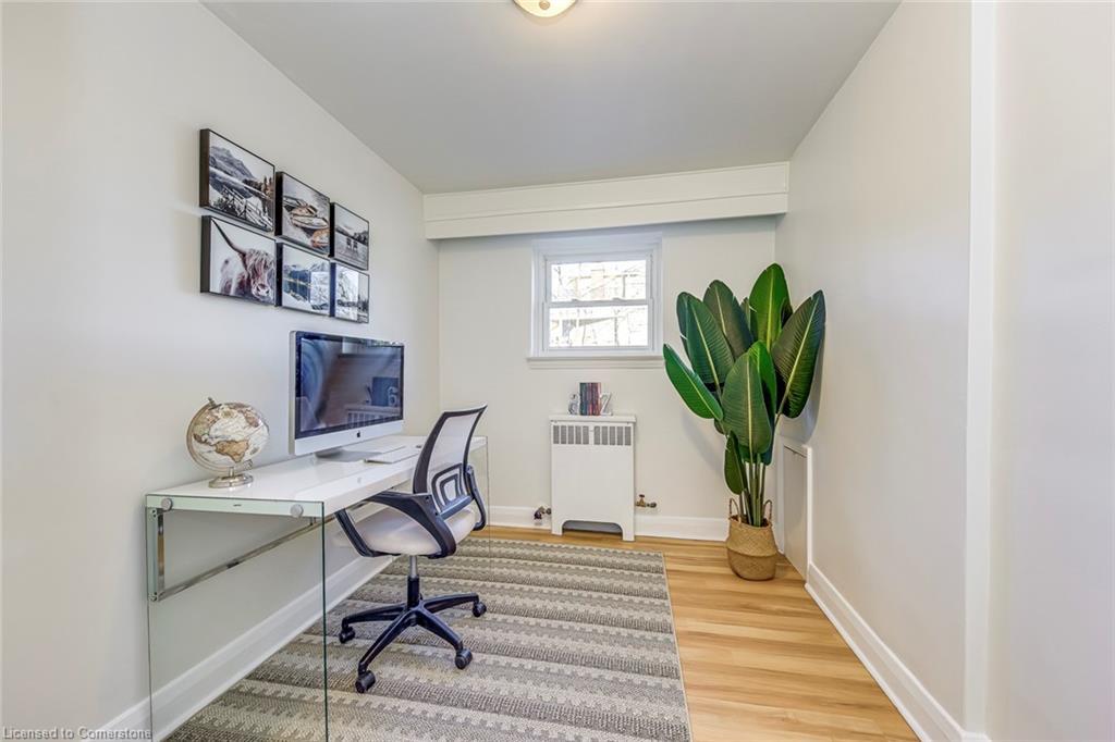 1-288 Reynolds Street, Oakville, ON - Indoor Photo Showing Other Room