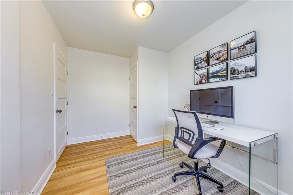 1-288 Reynolds Street, Oakville, ON - Indoor Photo Showing Office