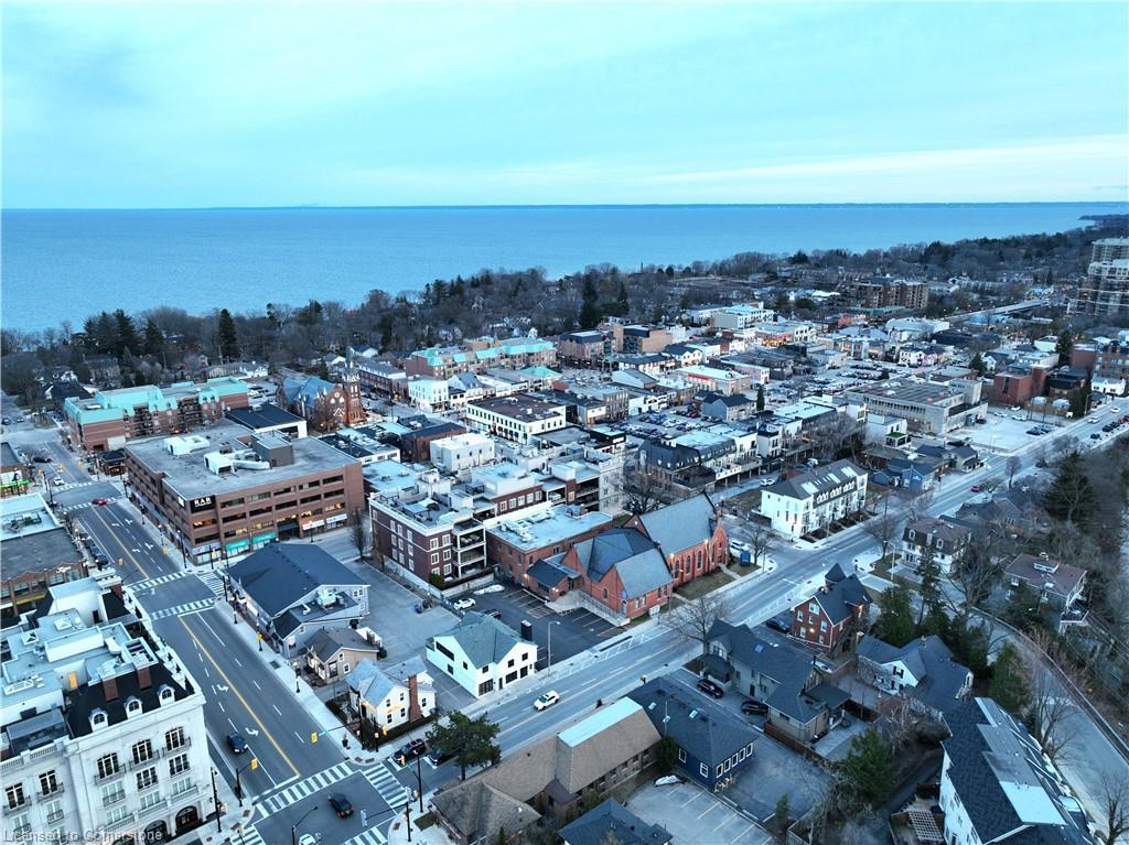 1-288 Reynolds Street, Oakville, ON - Outdoor With View