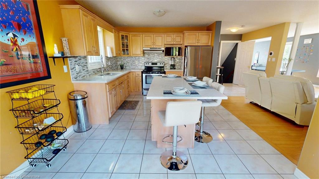 51 Highgate Road, Kitchener, ON - Indoor Photo Showing Other Room