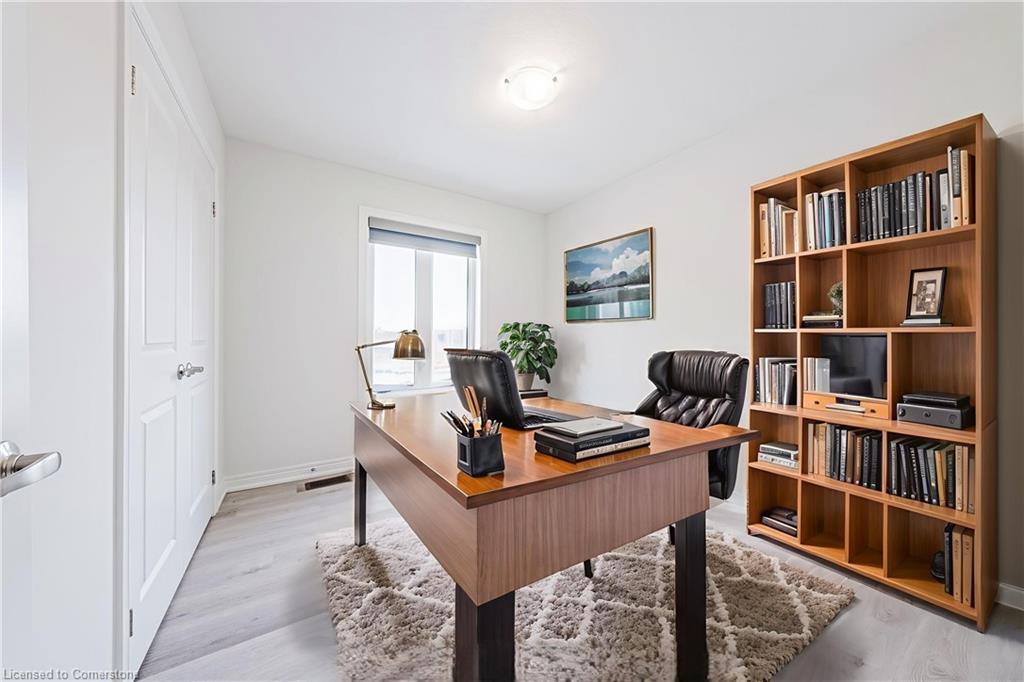 55 Dryden Lane Lane, Hamilton, ON - Indoor Photo Showing Office