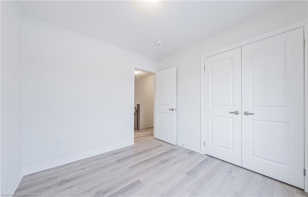 55 Dryden Lane Lane, Hamilton, ON - Indoor Photo Showing Other Room