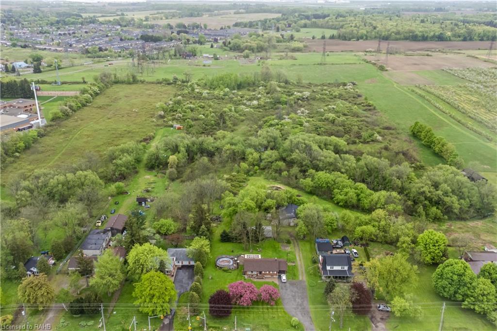 1048 Garner Road E, Ancaster, ON