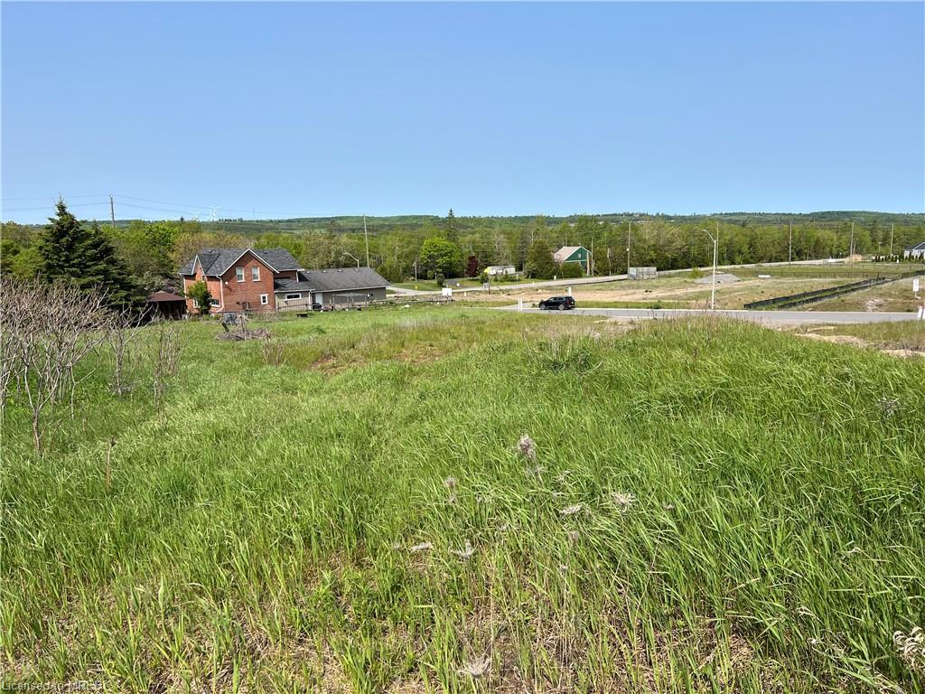 4 Country Place, Kawartha Lakes, ON