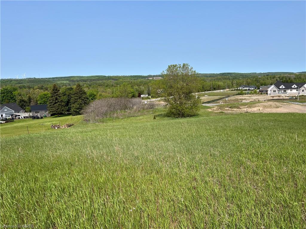 4 Country Place, Kawartha Lakes, ON