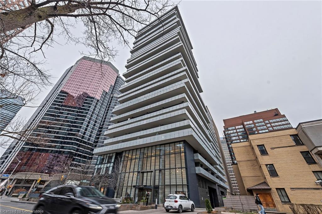 206-57 St Joseph Street, Toronto, ON - Outdoor