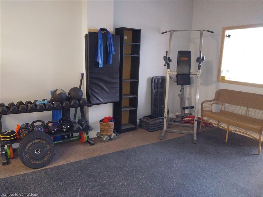 1929 King Street E, Hamilton, ON