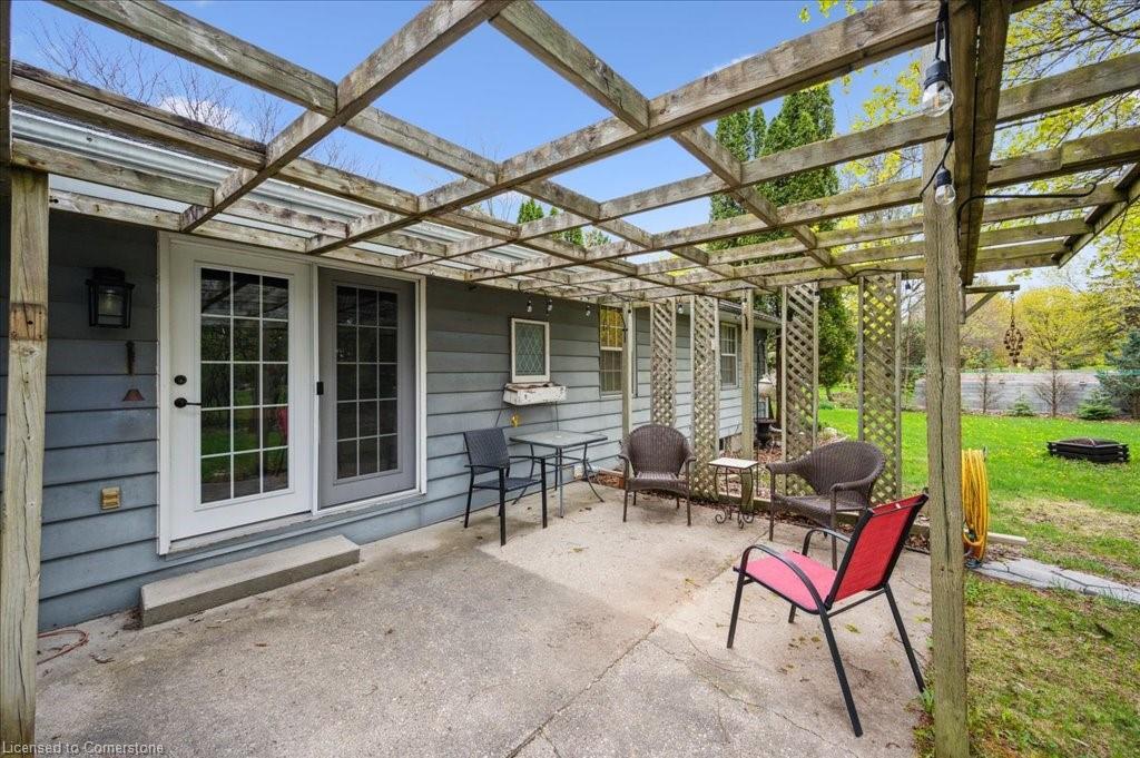 39 Bannockburn Road, Kitchener, ON - Outdoor With Deck Patio Veranda