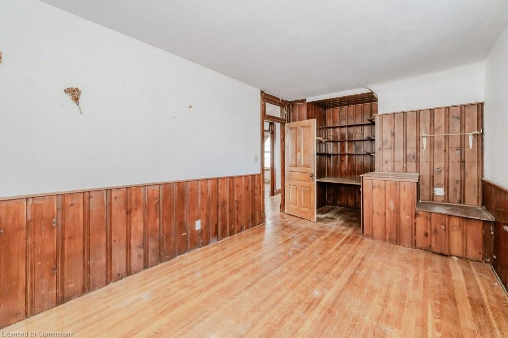 9 John Street E, Waterloo, ON - Indoor Photo Showing Other Room