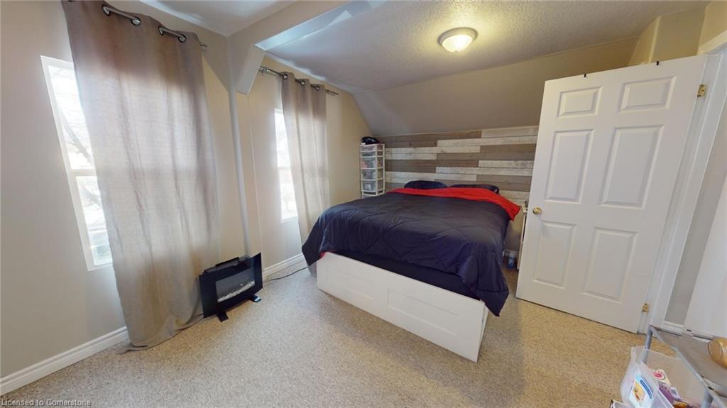 22 Emilie Street, Brantford, ON - Indoor Photo Showing Bedroom