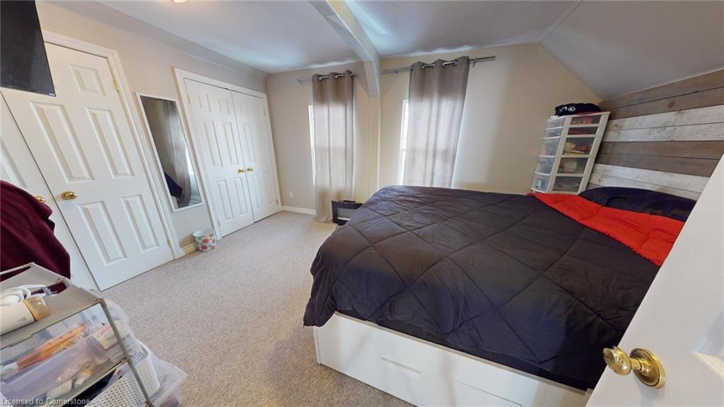 22 Emilie Street, Brantford, ON - Indoor Photo Showing Bedroom