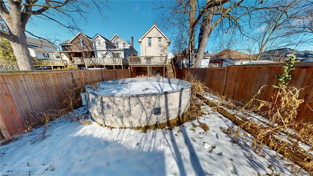 22 Emilie Street, Brantford, ON - Outdoor