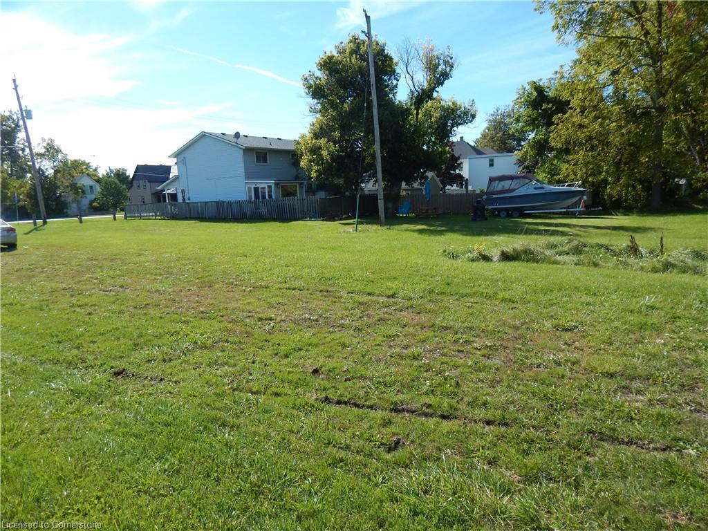 621-627 Broad Street E, Dunnville, ON