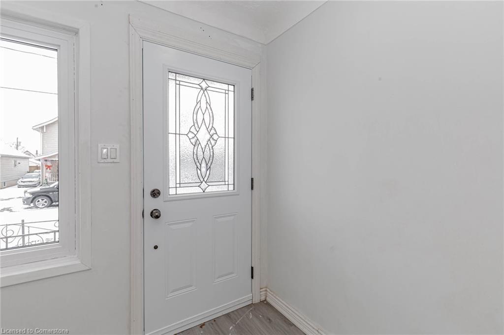 55 Hamilton Street, St. Catharines, ON - Indoor Photo Showing Other Room