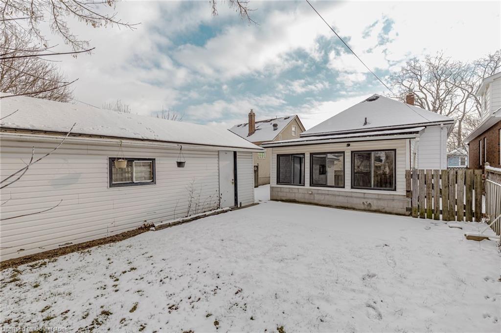 55 Hamilton Street, St. Catharines, ON - Outdoor