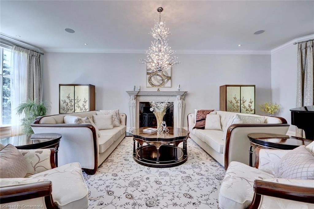4038 Lakeshore Road, Burlington, ON - Indoor Photo Showing Living Room With Fireplace