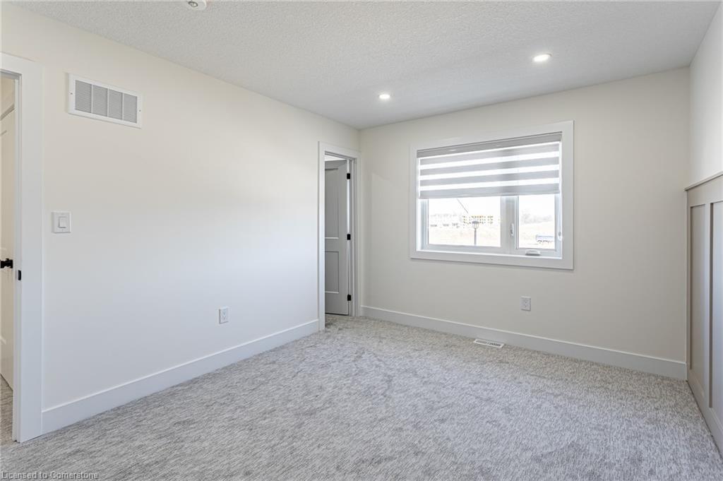 1187 Hobbs Drive, London, ON - Indoor Photo Showing Other Room