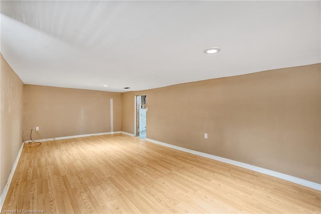 177 Young Street, Hamilton, ON - Indoor Photo Showing Other Room