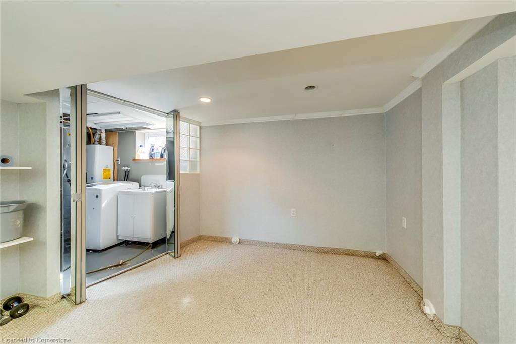 494 Chartwell Road, Oakville, ON - Indoor