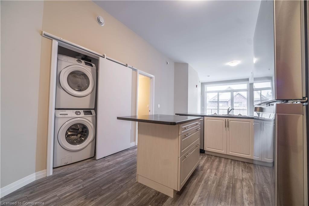 112-85B Morrell Street, Brantford, ON - Indoor Photo Showing Laundry Room