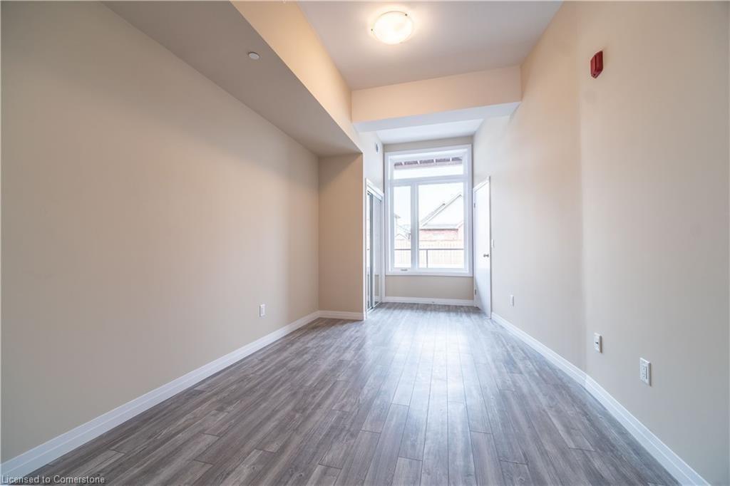 112-85B Morrell Street, Brantford, ON - Indoor Photo Showing Other Room