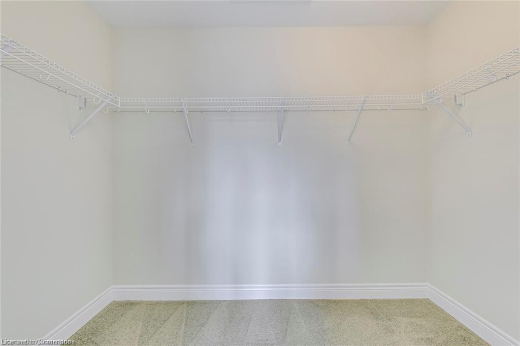 8-2273 Turnberry Road, Burlington, ON - Indoor With Storage