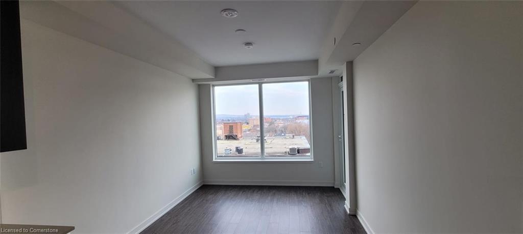 801-212 King William Street E, Hamilton, ON - Indoor Photo Showing Other Room