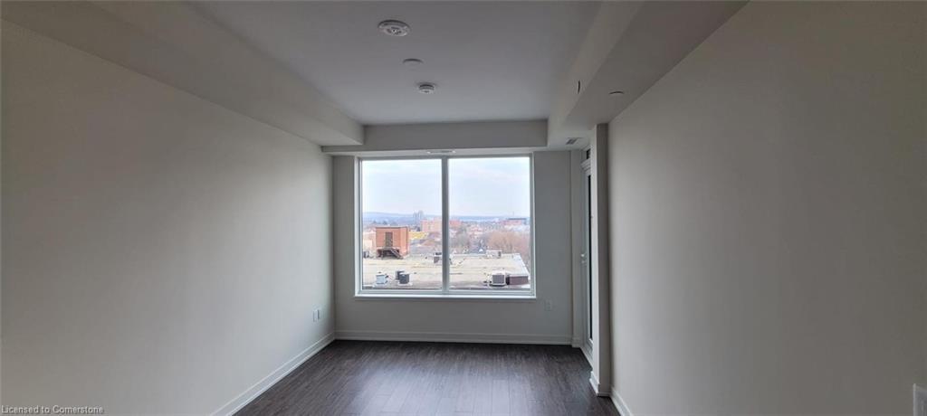 801-212 King William Street E, Hamilton, ON - Indoor Photo Showing Other Room