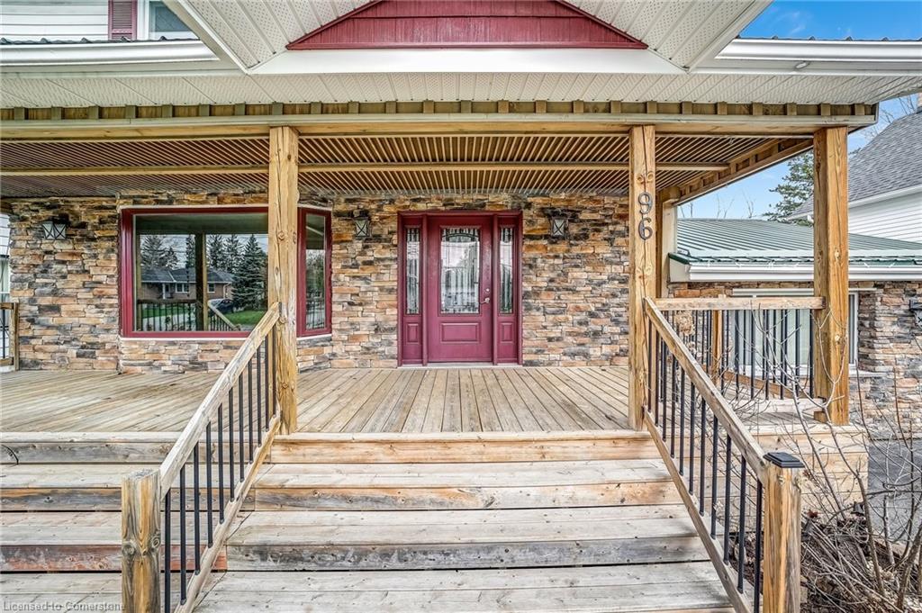 96 Elgin Street, Kawartha Lakes, ON - Outdoor With Deck Patio Veranda