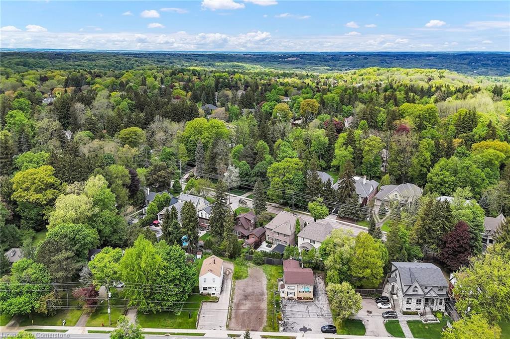 51 Wilson Street E, Ancaster, ON