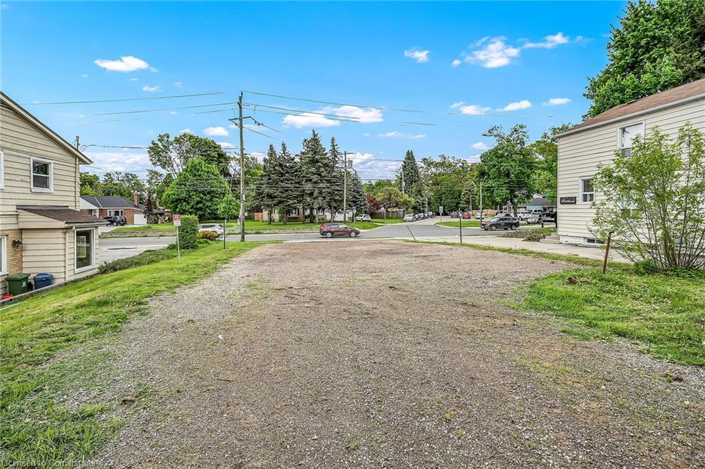 51 Wilson Street E, Ancaster, ON