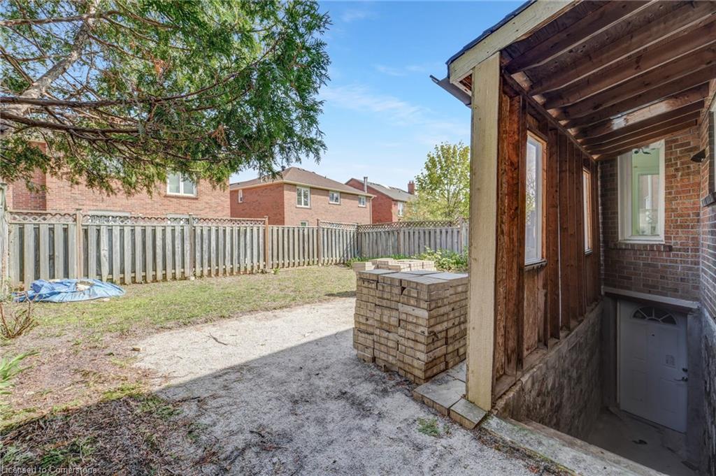 109 Valleymede Drive, Richmond Hill, ON - Outdoor