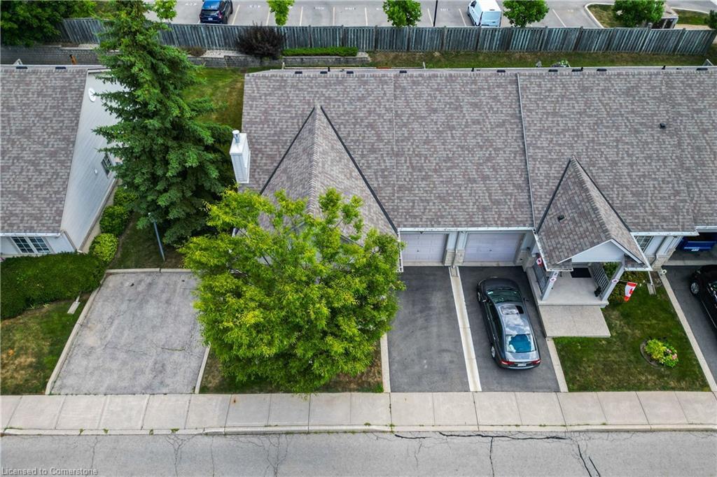 3-34 Southbrook Drive, Binbrook, ON - Outdoor