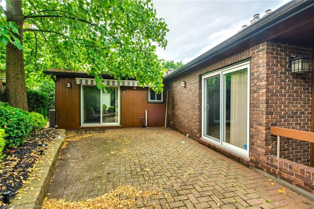 65 Hillcrest Avenue, St. Catharines, ON - Outdoor With Exterior