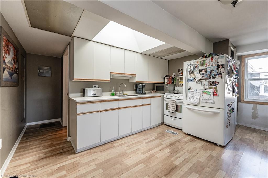 22 Mill Street S, Hamilton, ON