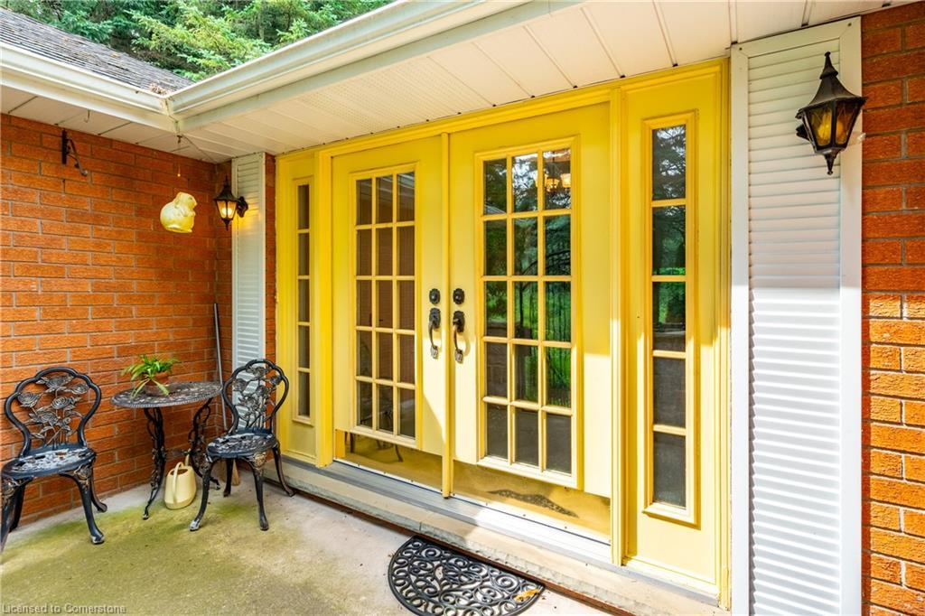 2083 Hollow Road, Thorold, ON - Outdoor With Exterior