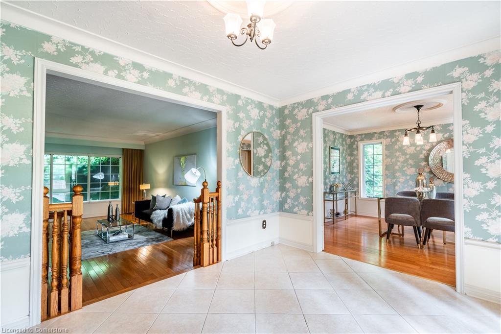 2083 Hollow Road, Thorold, ON - Indoor