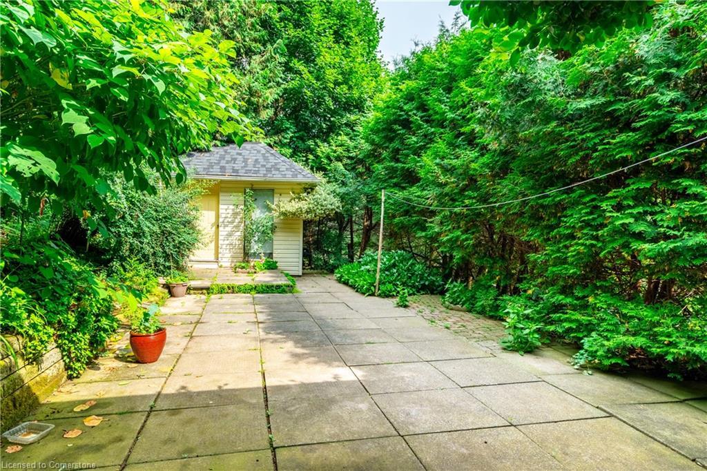 2083 Hollow Road, Thorold, ON - Outdoor